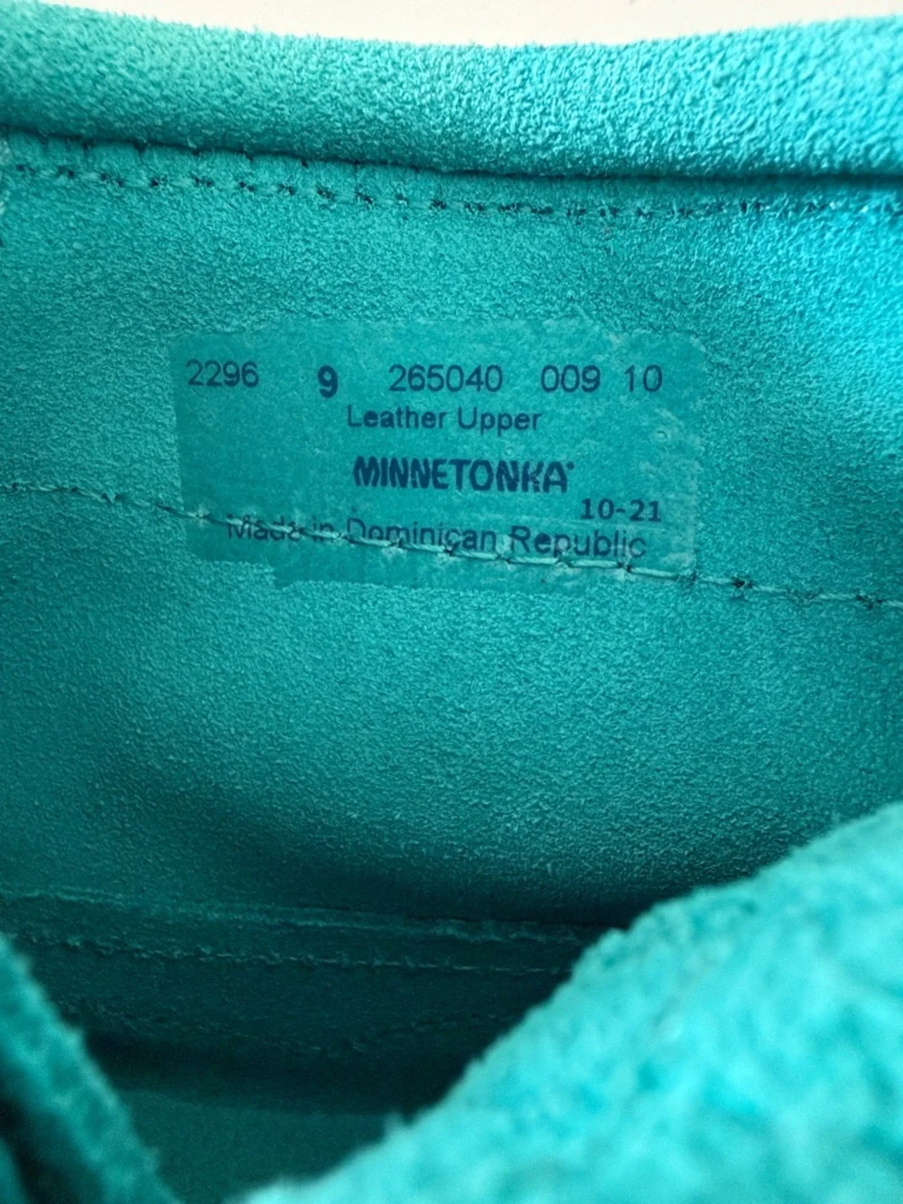 Minnetonka Double Fringe Side Zip Moccasin Boots for Kids Size 9